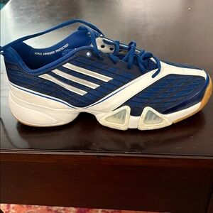 Adidas blue white Womens Volleyball 8.5 G42890 sneakers trainers athletic shoes